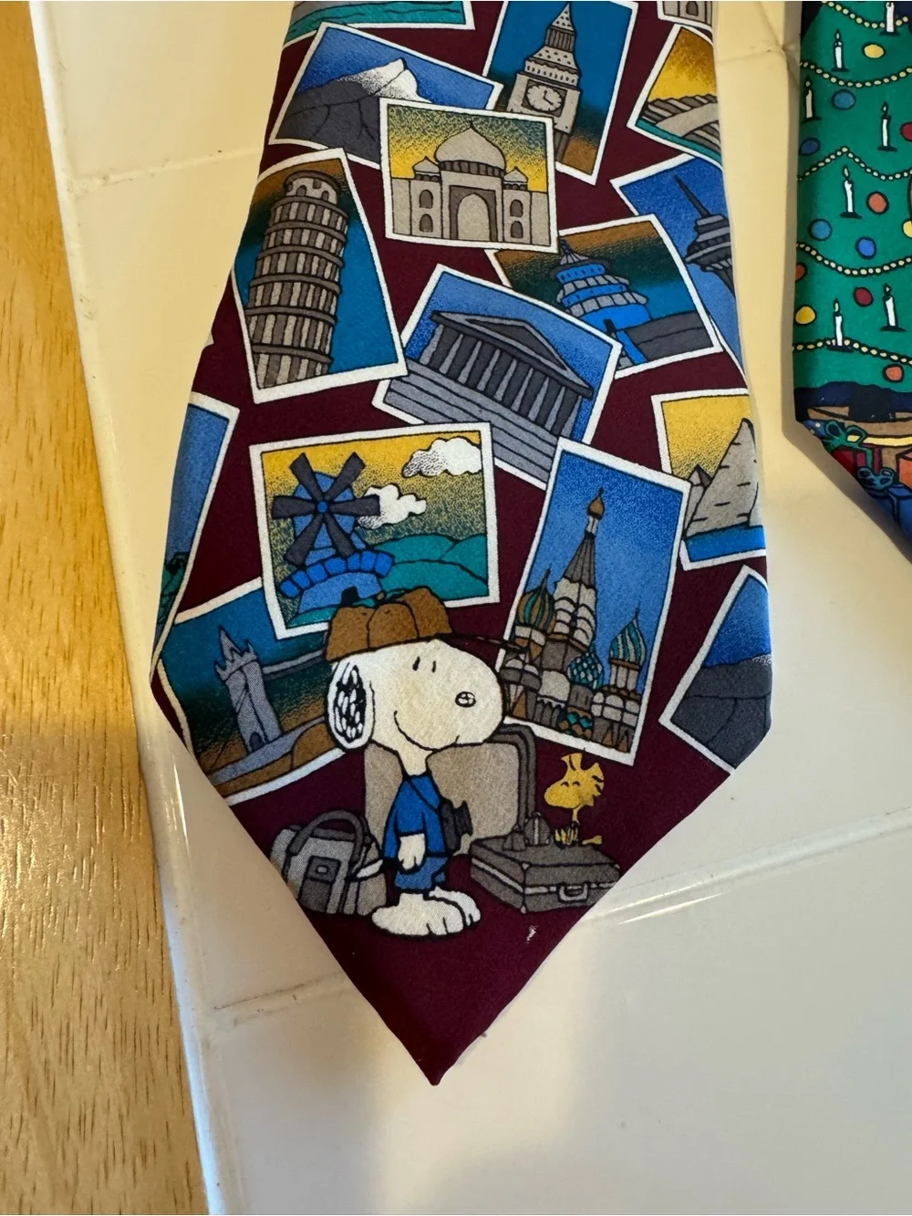 Vintage Novelty Necktie Lot of 5 Peanuts Christmas Golf Elephant Travel Ties